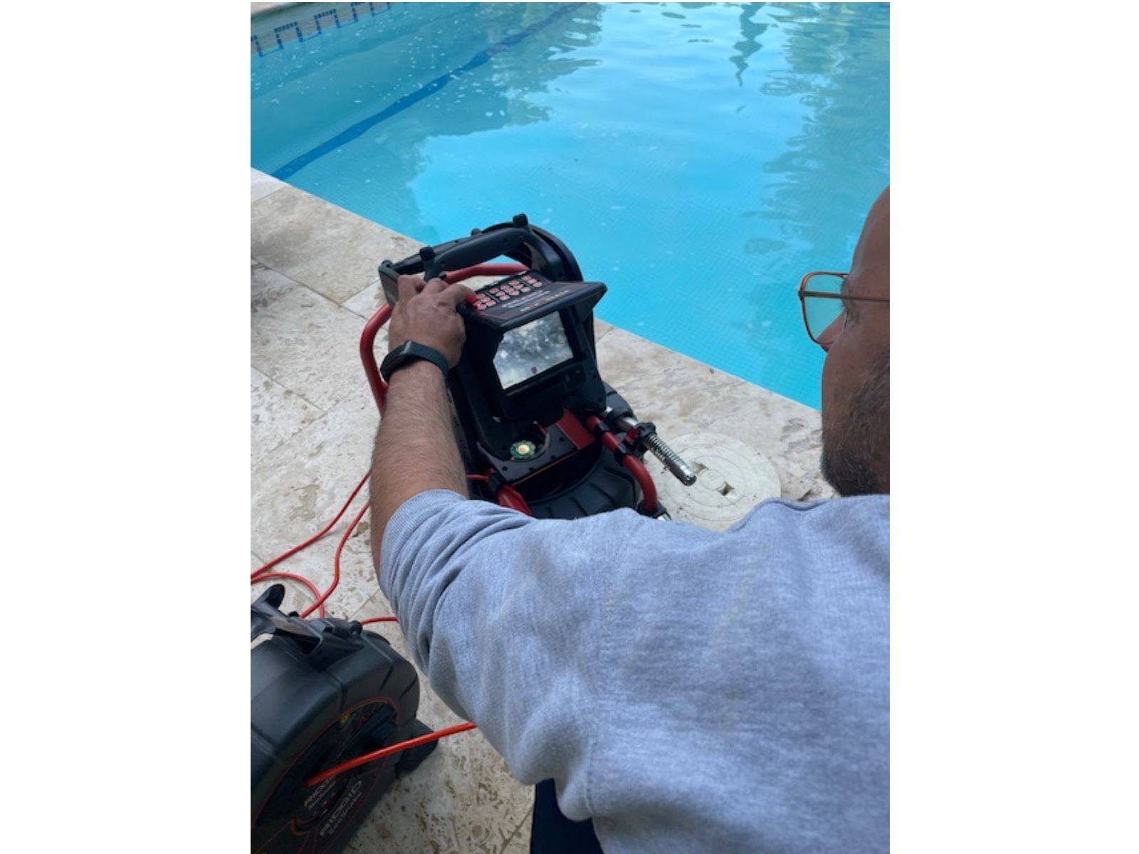 Localisation de fuite sur une canalisation de piscine à l'isle sur la sorgue, vaucluse